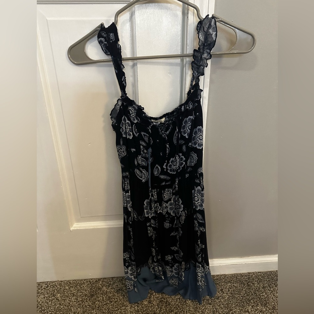 Aeropostale Navy/Blue floral print mini dress with cross in the front Size XS
